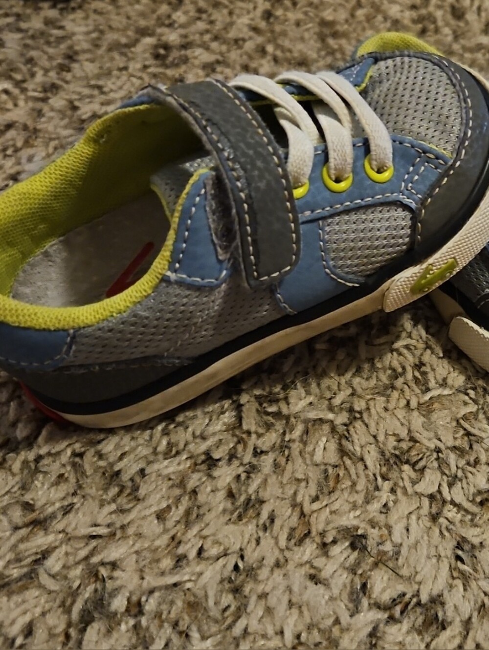 See Kai Run Toddler Blue and Lime Casual Sneakers, 6c